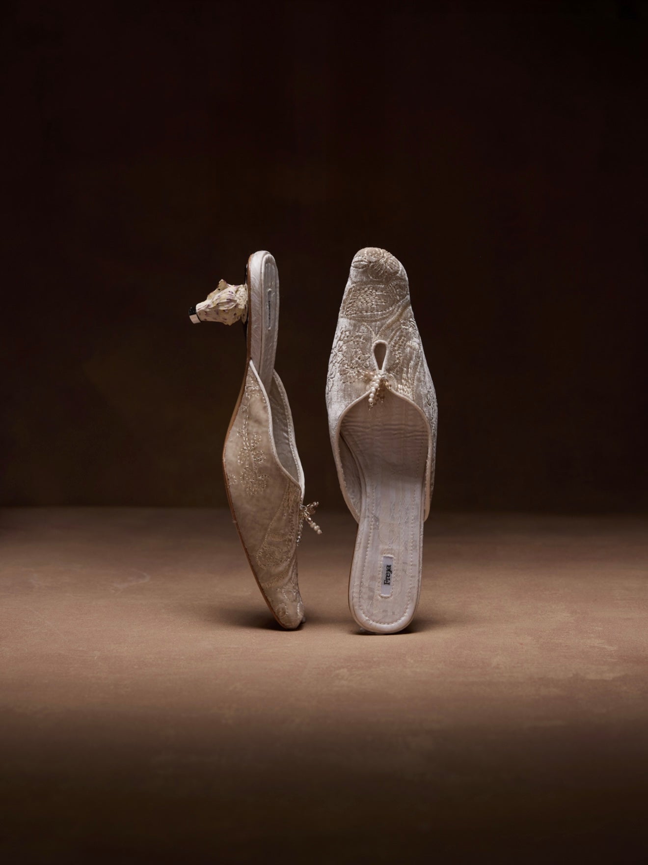 Freja 24AW Giacinto Mules