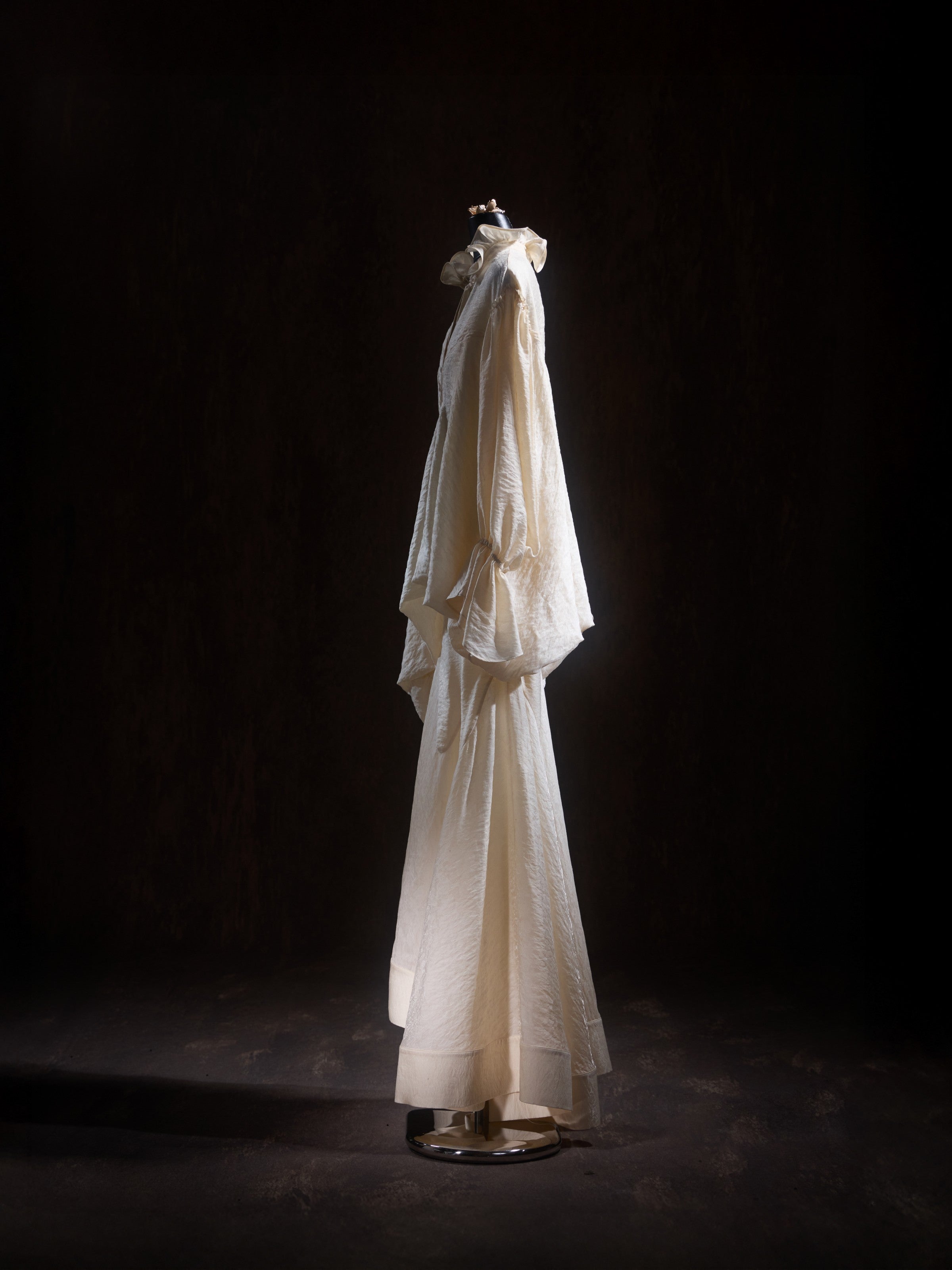 Freja 26PF Panna Suit